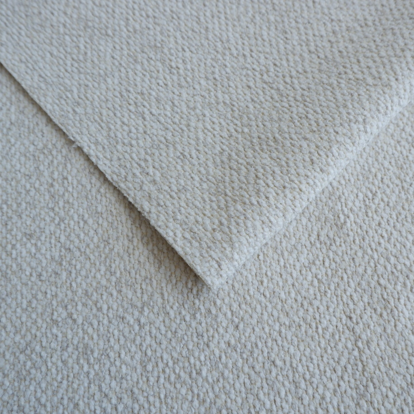 Ashton Fabric (Mini Boucle)